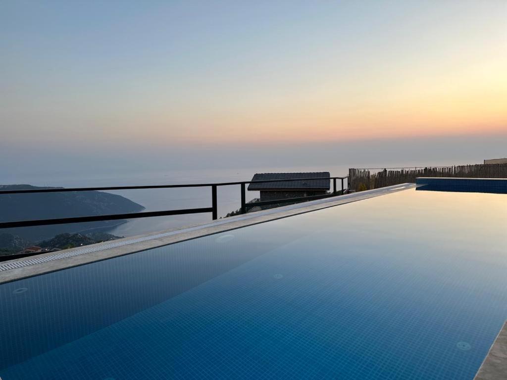 Alinca Infinity Villa Karaagac  Exterior photo